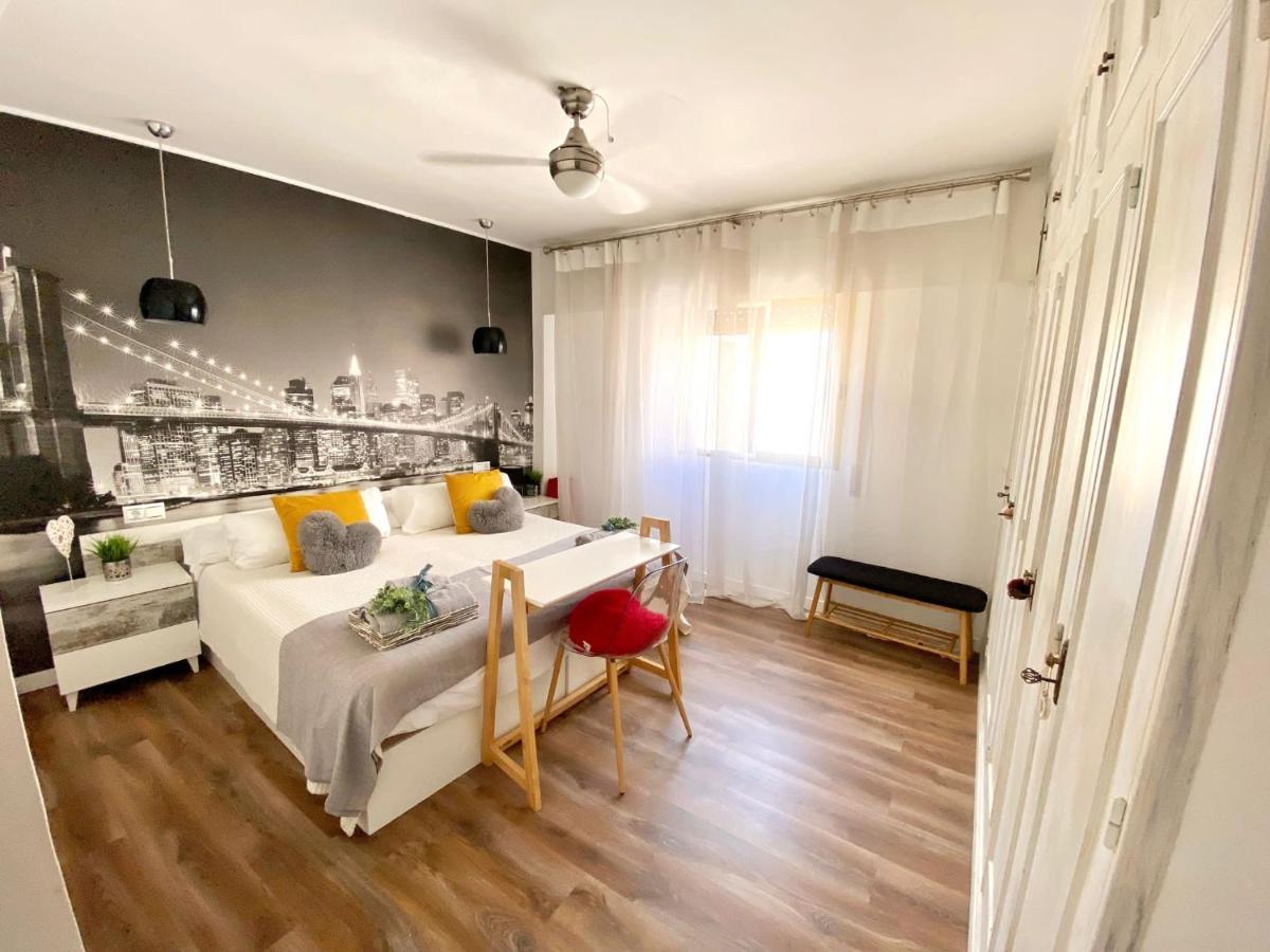 Centrico ,Moderno Y Confortable Apartament Алмерия Екстериор снимка
