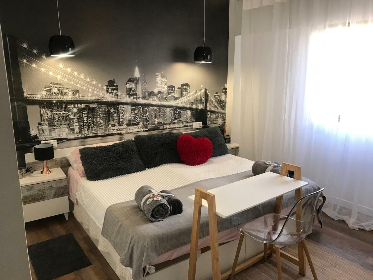 Centrico ,Moderno Y Confortable Apartament Алмерия Екстериор снимка