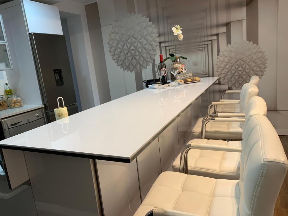 Centrico ,Moderno Y Confortable Apartament Алмерия Екстериор снимка